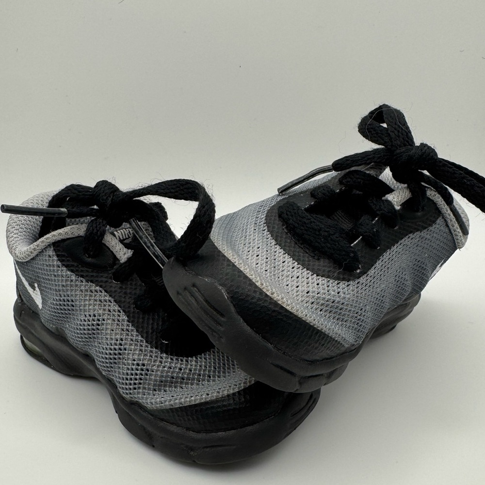 Air Max Invigor ‘Black Wolf Grey’